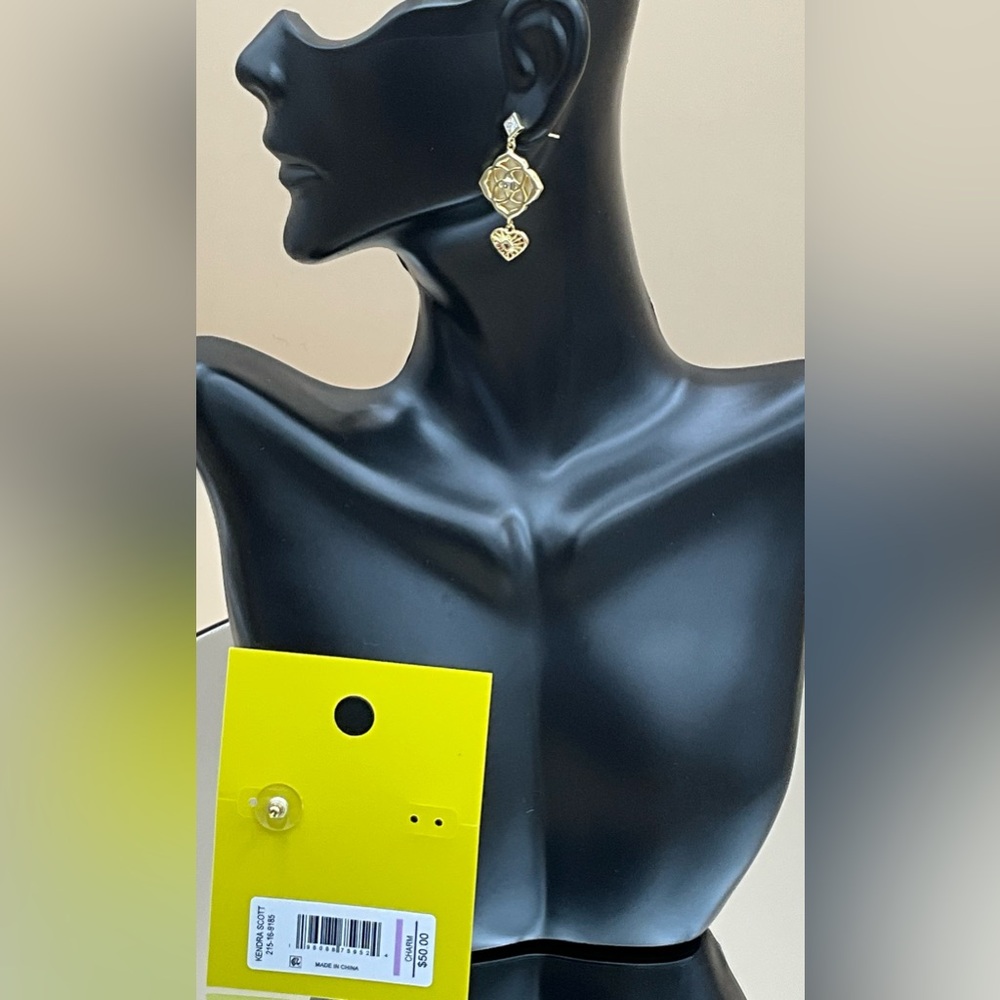 Kendra Scott - Picture 3 of 3